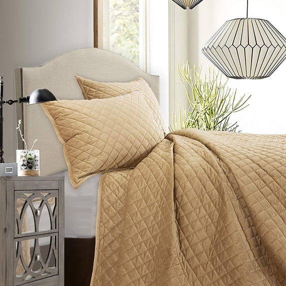Hiend Accents Unisex Velvet 3Pc Quilt Set King Gold One Size