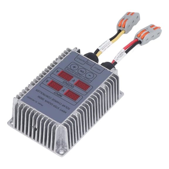 Solar Charging Controllers 300W Waterproof Design Tracking System Defense
