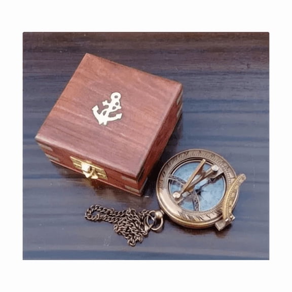 High Quality 2.5 Inch brass polish Compass Nautical Marine Vintage Functional Gilbert Compass Engraved Wooden Box for Hiking