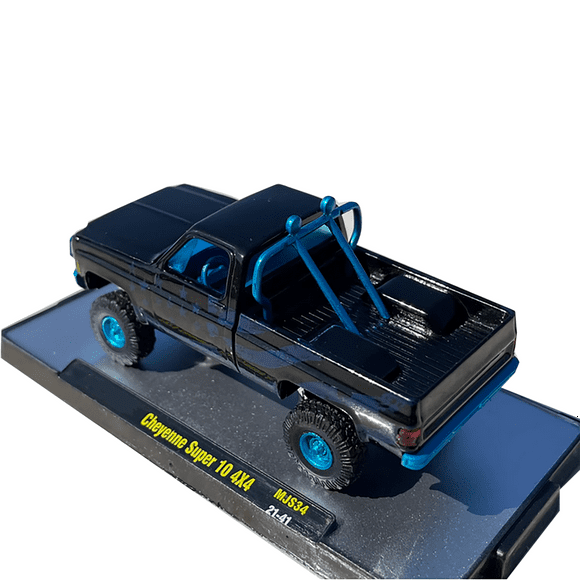 High Simulation 1:64 1973 Super 10 4x4 Pickup Model for Collectors and Enthusiasts