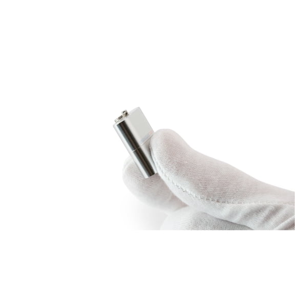 High-Speed MicroSD Reader with Silver Finish for Secure Data Transfer