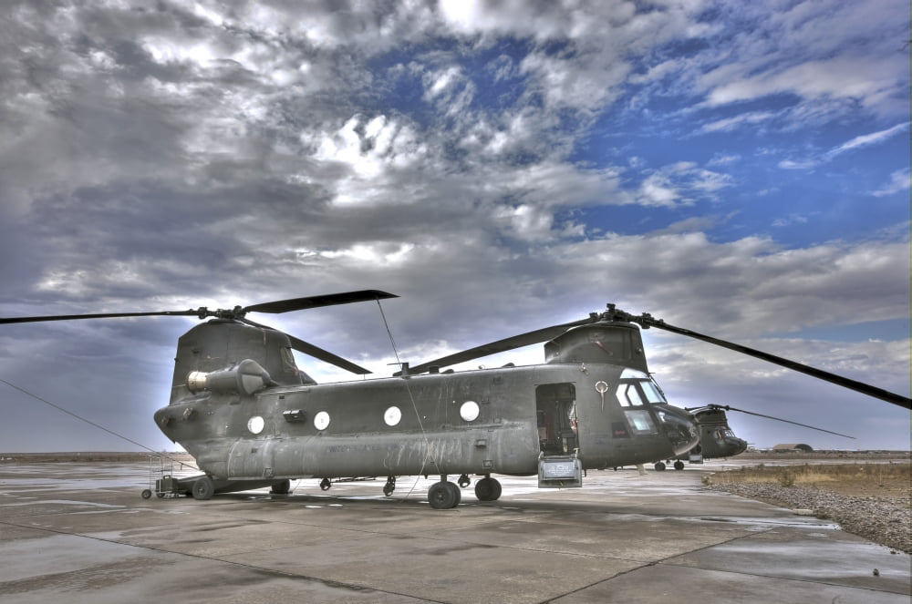 High dynamic range image of a CH-47 Chinook helicopter Canvas Art - Terry MooreStocktrek Images (35 x 23)