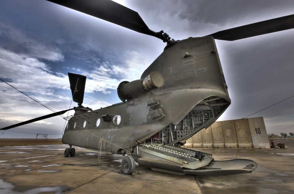 High dynamic range image of a CH-47 Chinook helicopter Canvas Art - Terry MooreStocktrek Images (35 x 23)