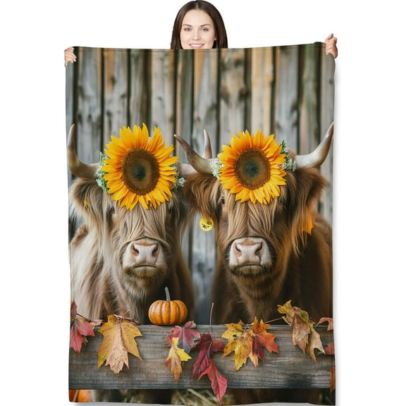 Highland Cow Blanket 60x50 Inch, Highland Cow Sunflower Plush Blankets, Ideal for Home Decor, Couch, Bed, Travel, for Women Adults