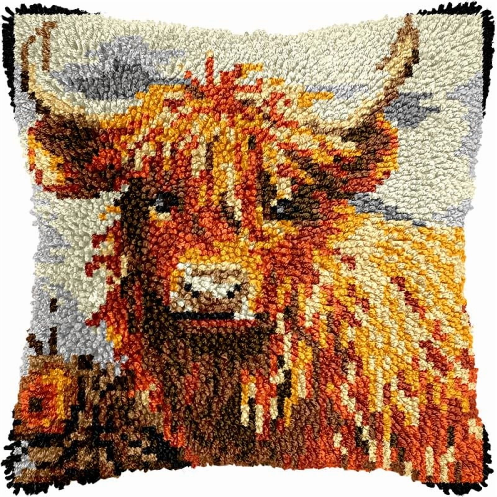 Highland Cow Latch Hook Pillow Kits Pillow Cover with Pattern Printed Canvas Sofa Hooking Pillowcase Cushion Crafts Embroidery Latch Hooking Crochet Starter Kits 17x17 inch(1)