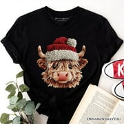 ORNAMENTALLYYOU Highland Cow Santa Hat Christmas T-Shirt, Imitation Latch Hook Yarn Cozy Tee