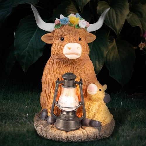 Highland Cow Solar Lights, Solar Powered Statues for Garden,Outside Decor with Latern for Yard Birthday Easter Gifts for Grandma Mom Women Funny Decorations for Yard and Gifts