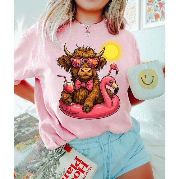 Highland Cow Summer Vibes Shirt, Retro Beach Graphic Tee, Funny Summer Shirt for Women, Colorful Vacation Shirt, Western Cow Print Shirt