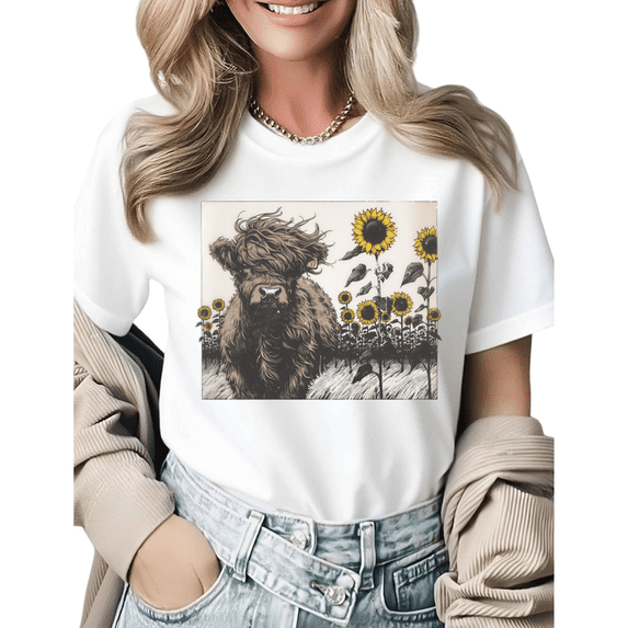 Highland Cow Sunflower Field Graphic Tees Womans T-shirt Black/White S-5XL Shirts Farmhouse Floral Tops