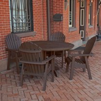 Highwood Furniture Hamilton 5pc Round Dining Set-Finish:Weathered Acorn,Shape:Round