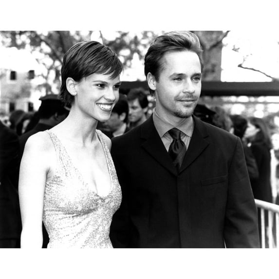 Hilary Swank, Chad Lowe At The New York Premiere Of Boys Don'T Cry, 10199 Celebrity (20 x 16)