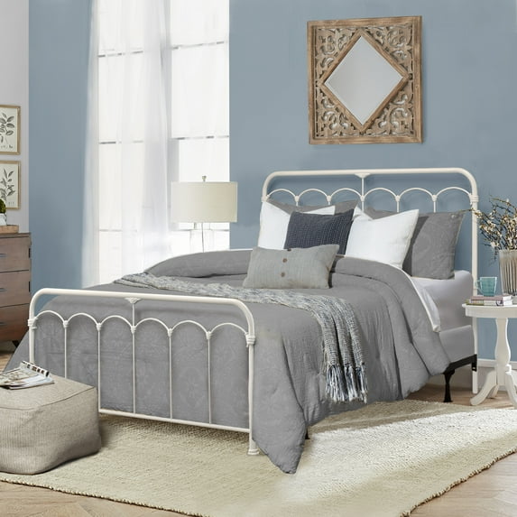 Hillsdale Furniture Jocelyn Metal Queen Bed, Soft White