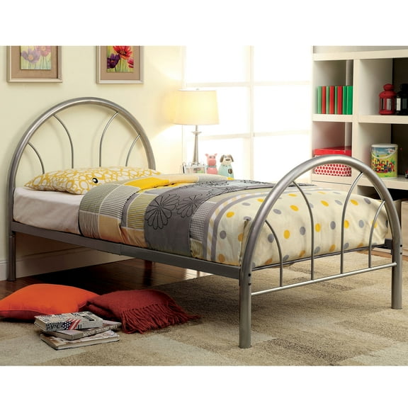 Hind Metal Platform Bed, Full, Silver