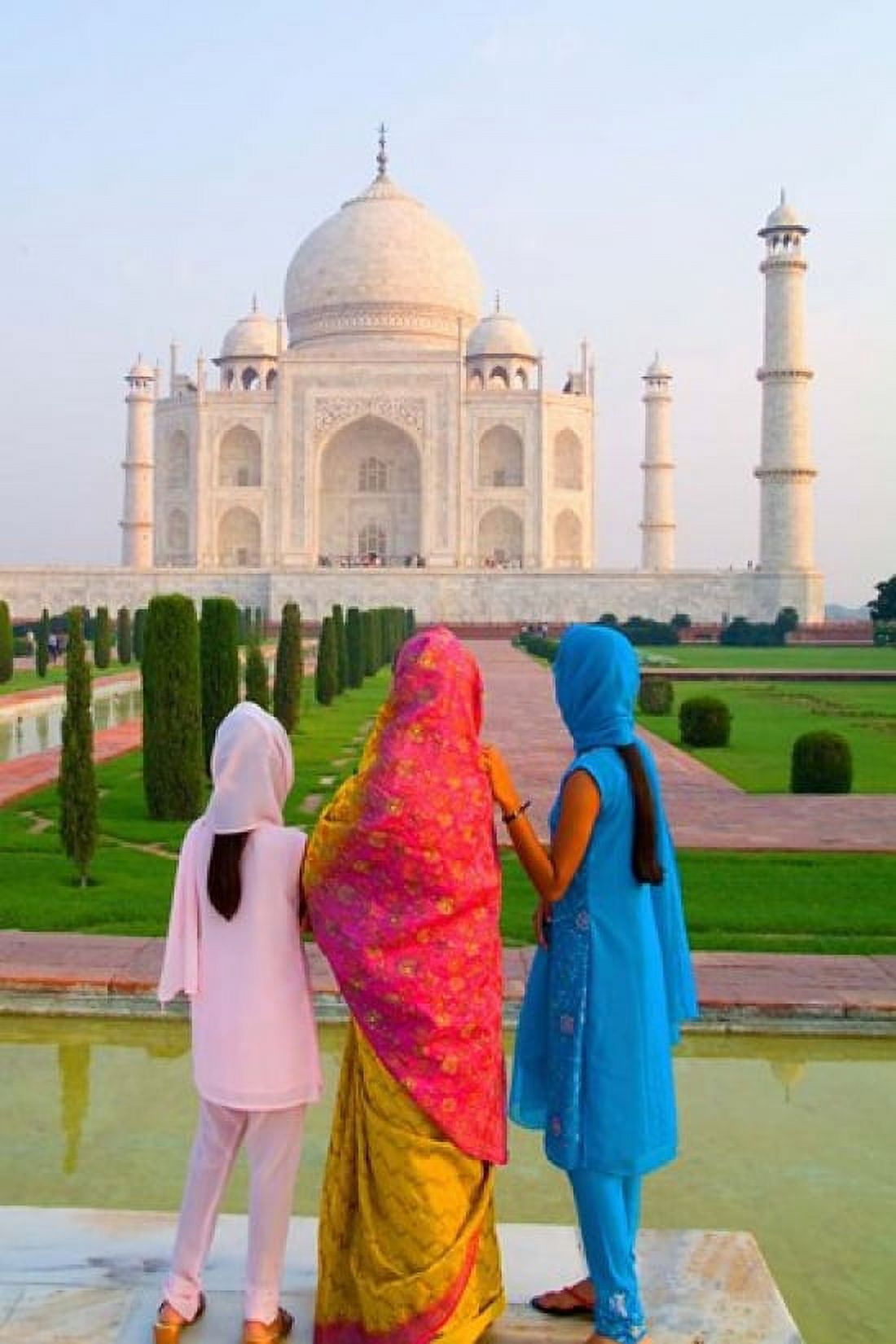 Hindu Women with Veils in the Taj Mahal Agra India Canvas Art - Bill Bachmann DanitaDelimont (25 x 37)