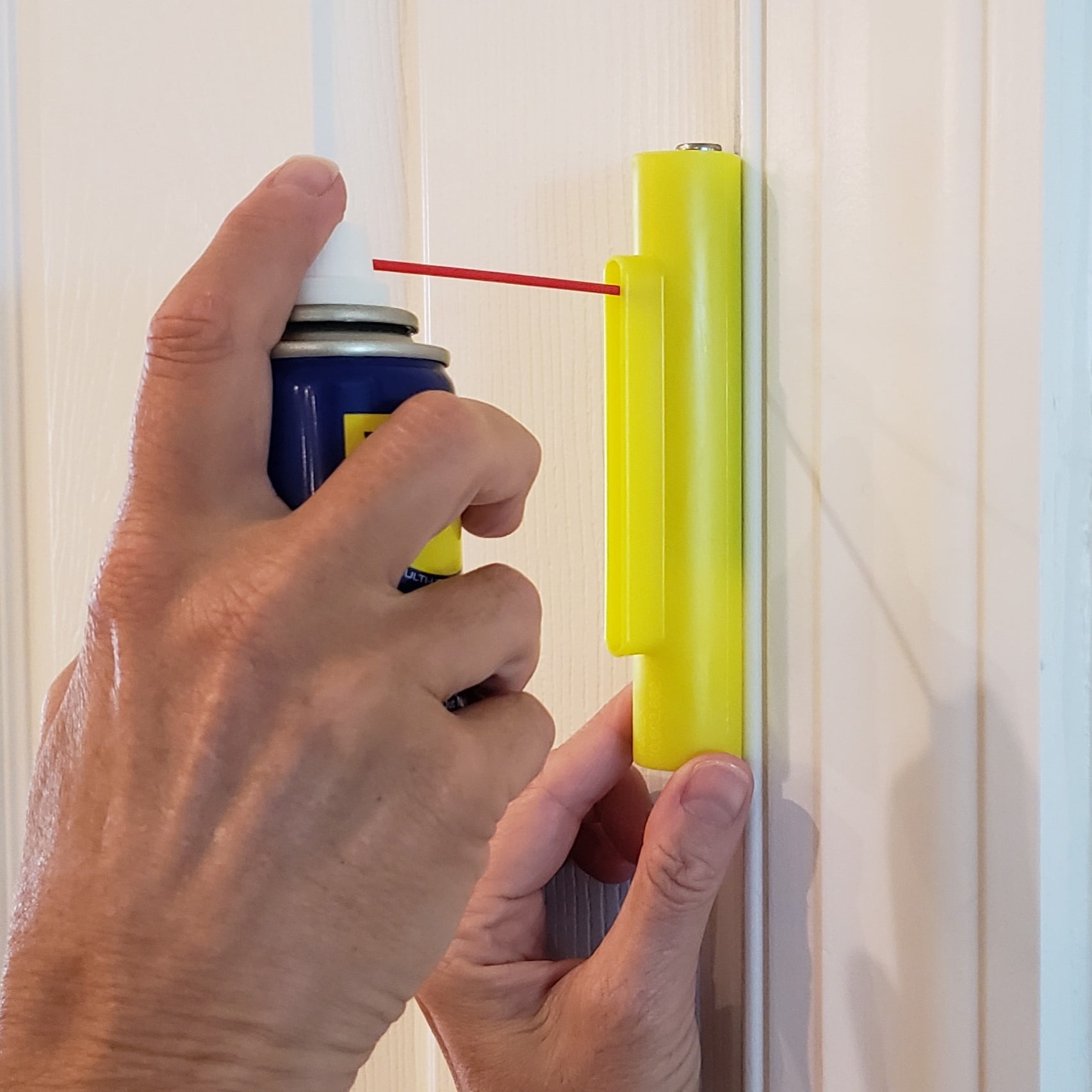 Hinge Hero Door Hinge Lubrication Tool