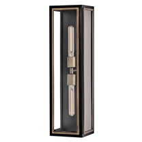 Hinkley Lighting - Shaw - 16W 2 LED Large Outdoor Wall Lantern In Traditional