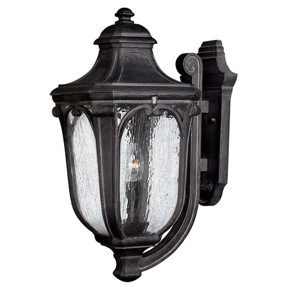 Hinkley Lighting - Three Light Wall Mount - Trafalgar - 3 Light Medium Outdoor