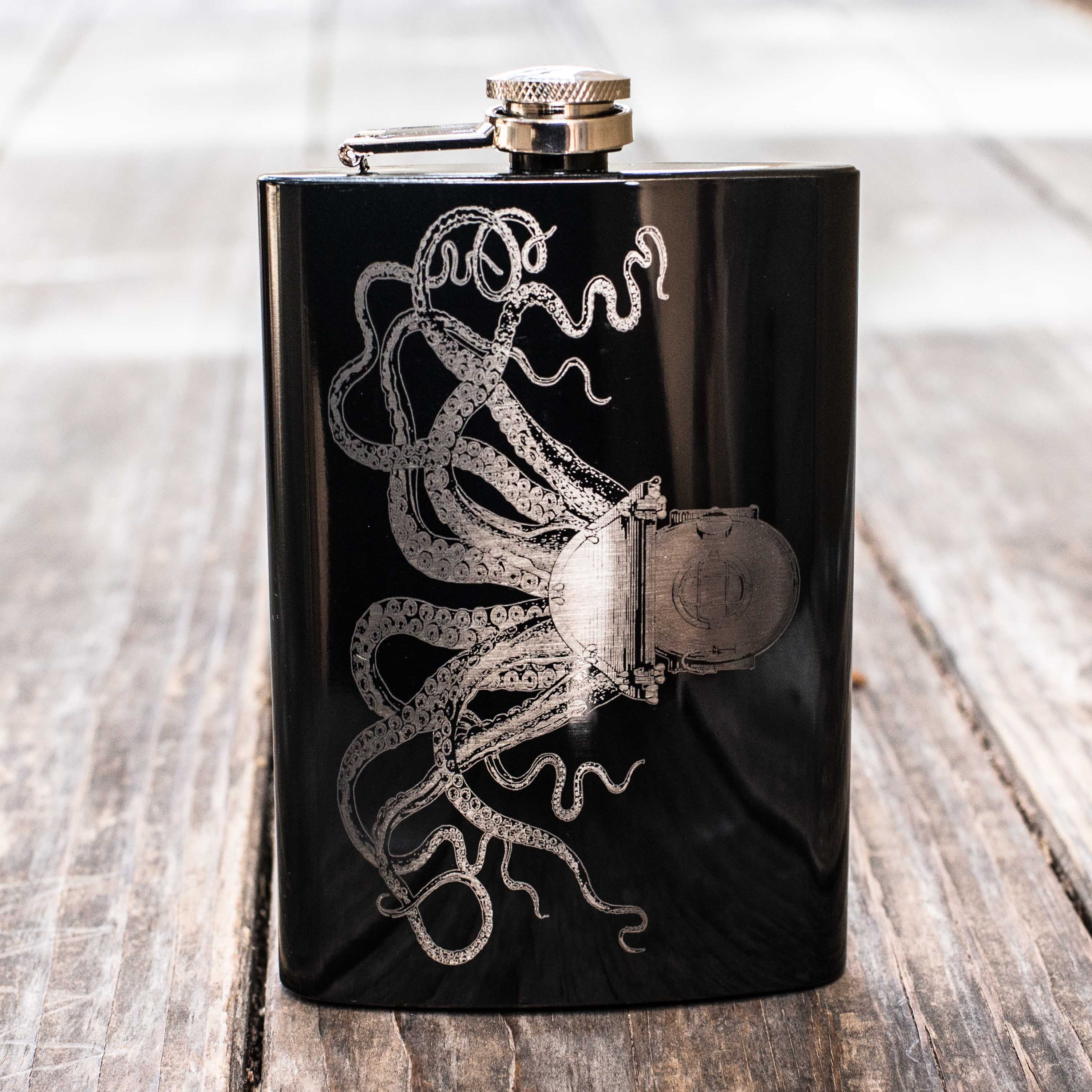 8oz BLACK Steampunk Octopus Flask 8oz BLACK Steampunk Octopus Flask