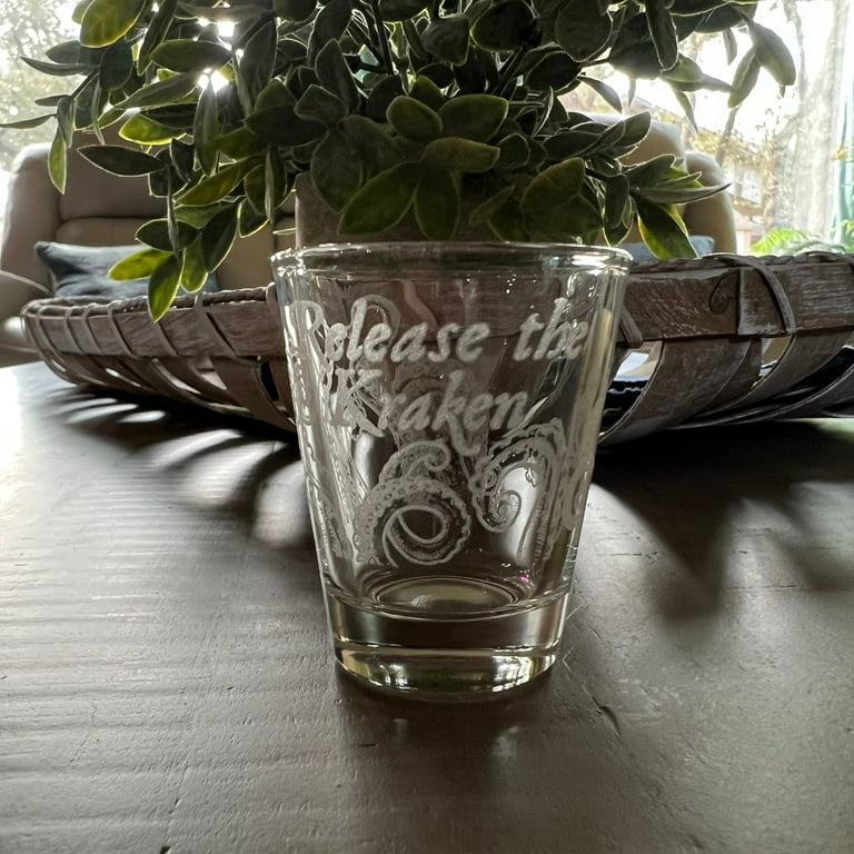 2oz Lawful Good - Know Your Role - Shot Glass 2oz Lawful Good - Know Your Role - Shot Glass