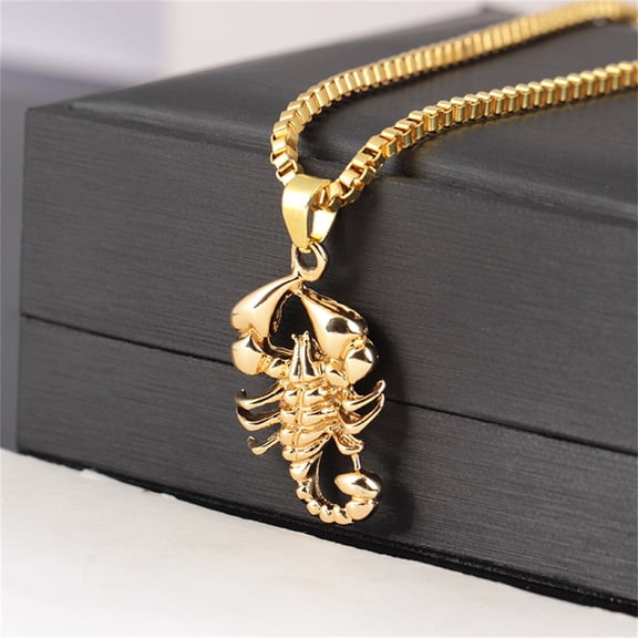 Hip Hop Scorpion Pendant Necklace for Men, Alloy Material, Perfect Gift for Anniversary, Birthday, Christmas, and Valentine's Day colour