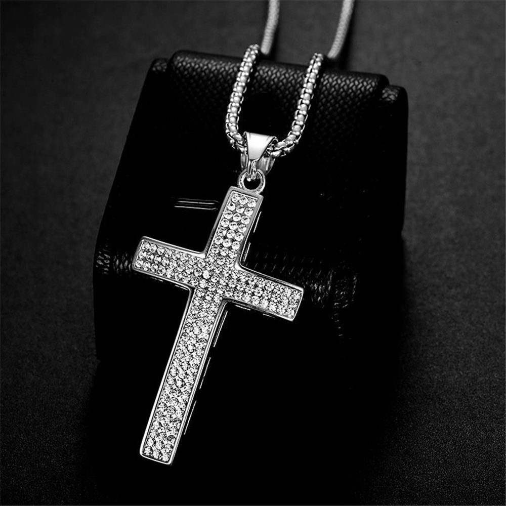 Hiphop Iced Out Bling Jesus Cross Pendant Necklaces 14k White Gold