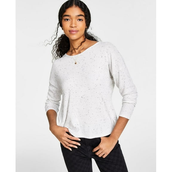 Hippie Rose Juniors Twist Back Top