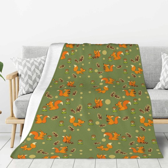 Hirioo Squirrel And Nuts for Flannel Blanket, Cozy and Warm Throw for Bed or Couch ,Perfect for All Seasons-50"x40"