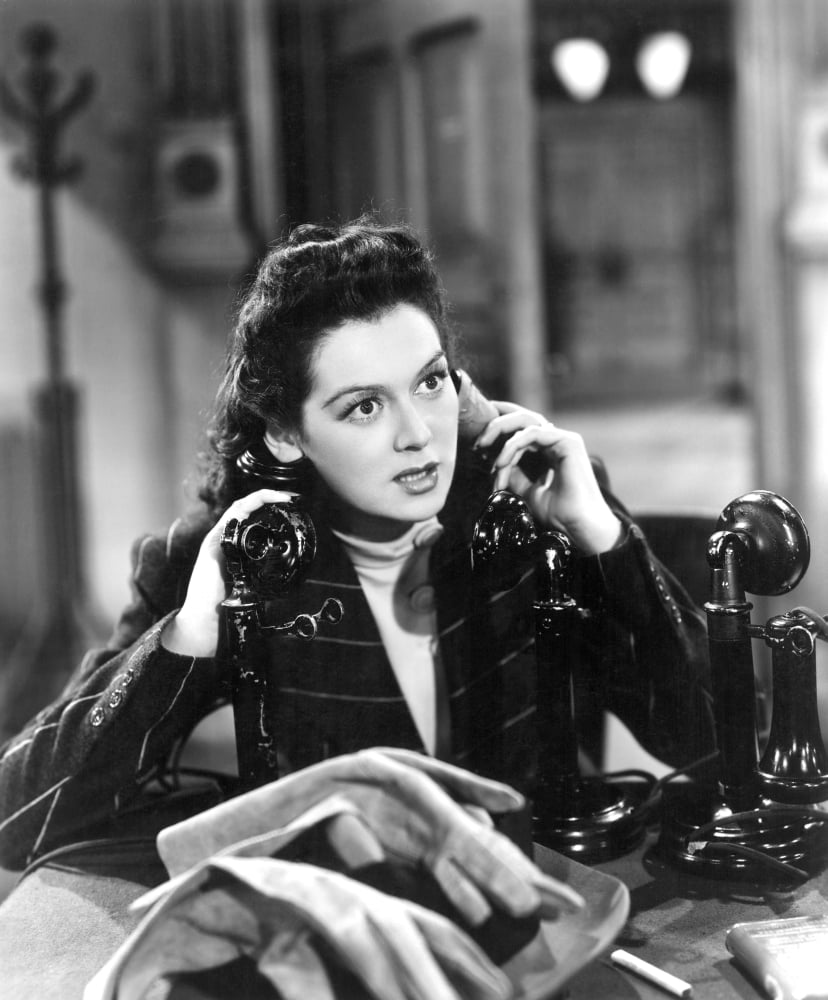 His Girl Friday Canvas Art - (16 x 20)