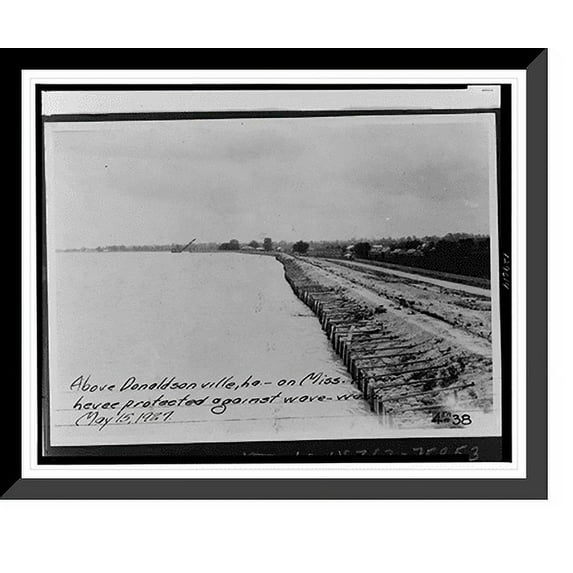 Historic Framed Print, Above Donaldsonville, La., on Miss. River - levee protected against wave-wash, 17-7/8" x 21-7/8"