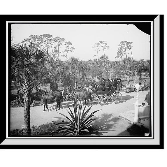 Historic Framed Print, Coaching at Hotel Ormond, Ormond, Fla., 17-7/8" x 21-7/8"