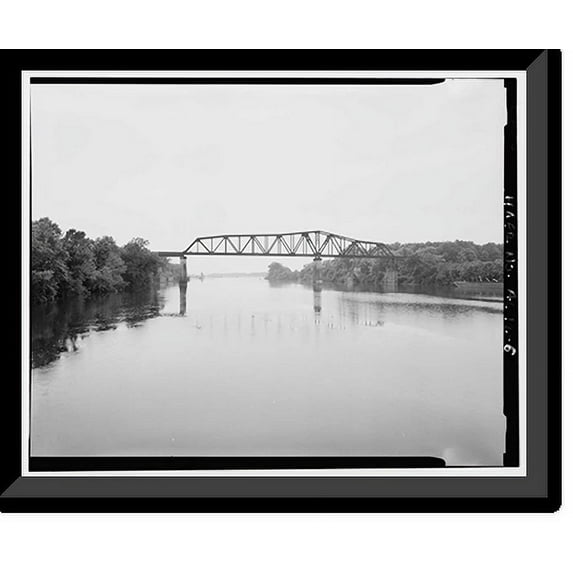 Historic Framed Print, Gulf, Mobile & Ohio Railroad Bridge, Spans Black Warrior River between Northport & Tusc, Tuscaloosa, Tuscaloosa County, AL - 6, 17-7/8" x 21-7/8"