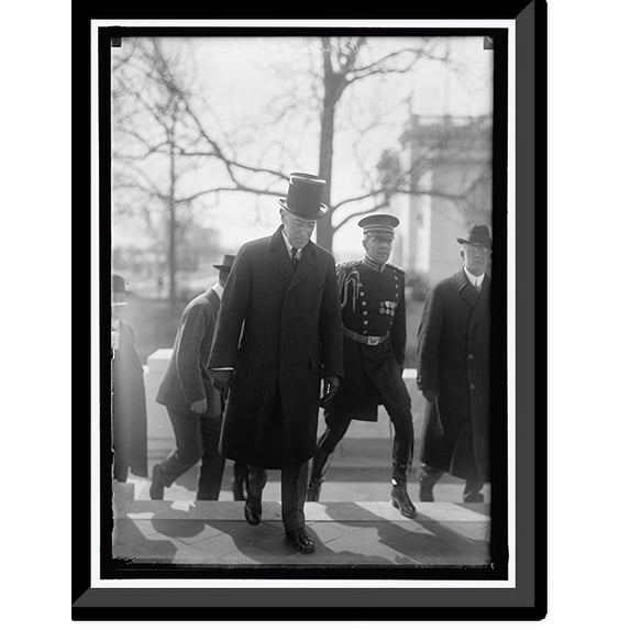 Historic Framed Print, PRESIDENT WILSON WITH HARTS, WILLIAM W. COL., U.S.A.; MILITARY AIDE TO PRESIDENT. AT D.A.R., 17-7/8" x 21-7/8"