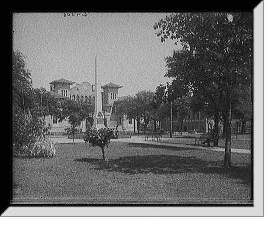 Plaza Ferdinand