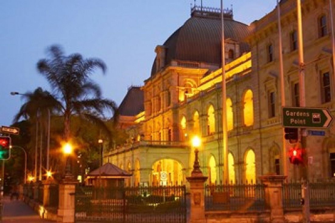 Historic Parliament House Brisbane Queensland Australia Canvas Art - David Wall DanitaDelimont (26 x 17)