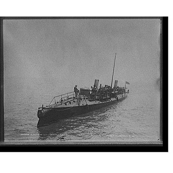 Historic Print, A torpedo boat of the U.S. Navy, 18" x 24"