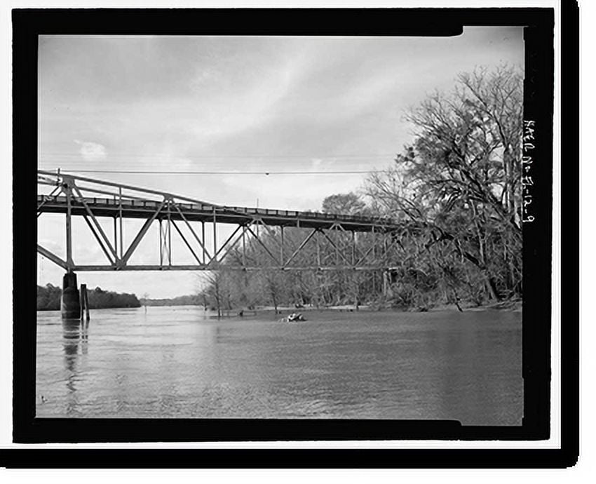 Apalachicola River Reading At Blountstown