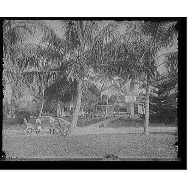 Historic Print, [Beach club, West Palm Beach, Fla.], 16" x 20