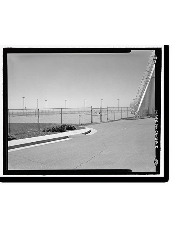 Historic Print, Beale Air Force Base, Perimeter Acquisition Vehicle Entry Phased-Array Warning System, End of Spencer Paul Road, north of Warren Shingle, Marysville vicinity, Yuba Count…16" x 20"