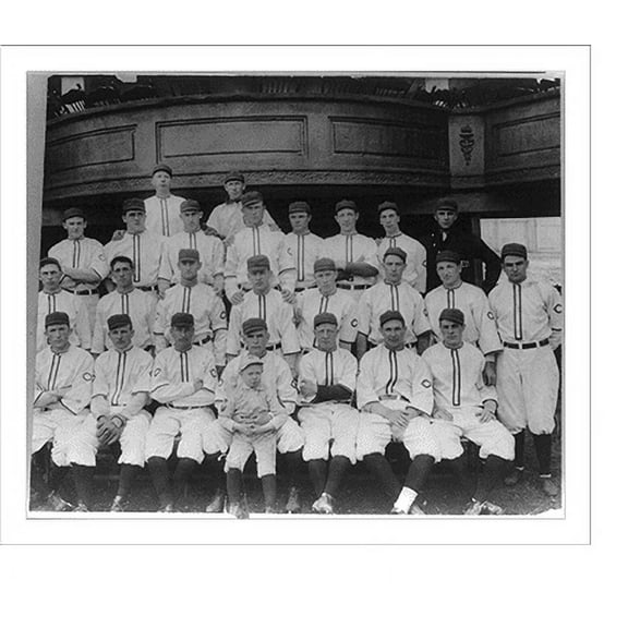 Historic Print, [Cincinnati Reds baseball team posed], 18" x 24"