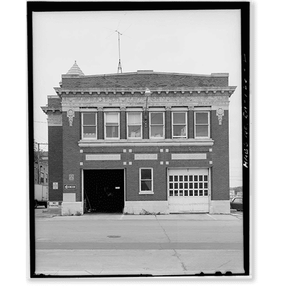 Historic Print, City Fire Department Headquarters, 19 First Street Southwest, Mason City, Cerro Gordo County, IA - 2, 18" x 24"