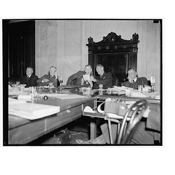 Historic Print, Congressional TVA Committee. Washington, D.C., Nov. 23. Members of the Joint Congressional Committee Investigating Tennessee Valley Authority now conducting open hearing...18" x 24"