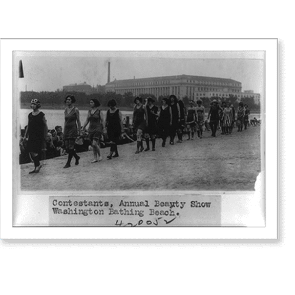 Historic Print, Contestants, annual beauty show, Washington Bathing Beach., 16" x 20"
