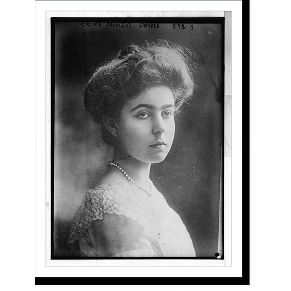 Historic Print, Crown Princess, portrait bust, 16" x 20"