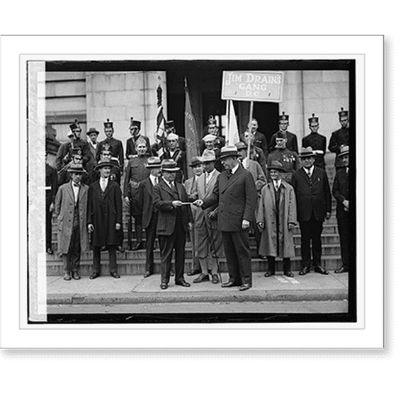 Historic Print, D.C. Amer. Legion leaving for convention in Omaha, 10/2/25, 16" x 20"