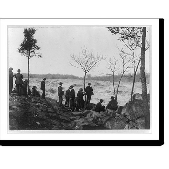 Historic Print, D.C. - Potomac River - Great Falls during flood - 1924, 16" x 20"