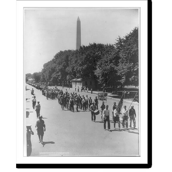 Historic Print, [D.C. - Wash. - Bonus Army marching to the Capitol; Wash. Monument in background], 18" x 24"