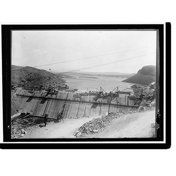 Historic Print, DAM UNDER CONSTRUCTION, 16" x 20"
