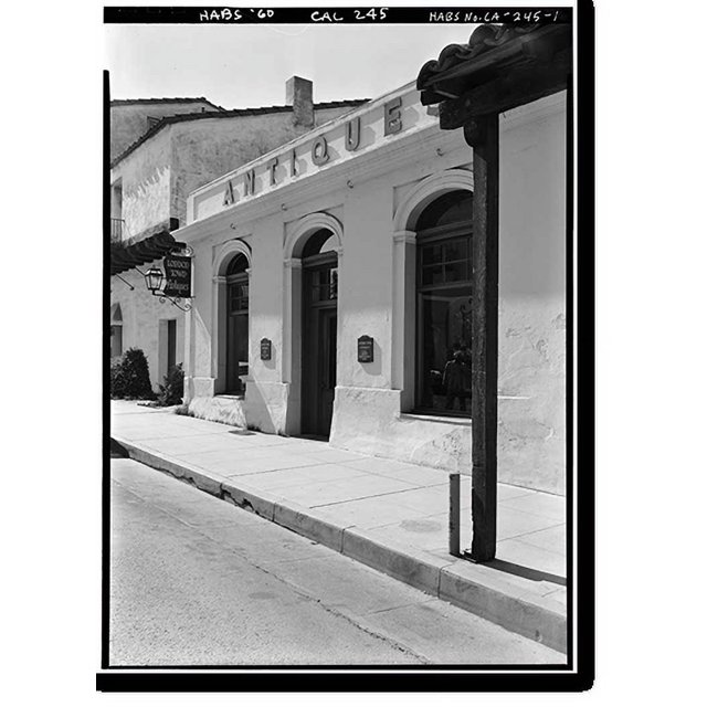 Historic Print, East de la Guerra Street Building), Santa