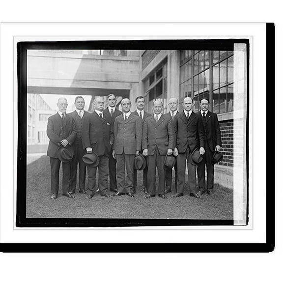 Historic Print, Engravers Group, Navy Dept., 3/13/22, 16" x 20"