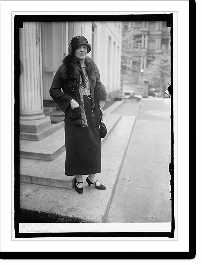 Historic Print, Ethel Barrymore at W.H. [i.e., White House, Washington